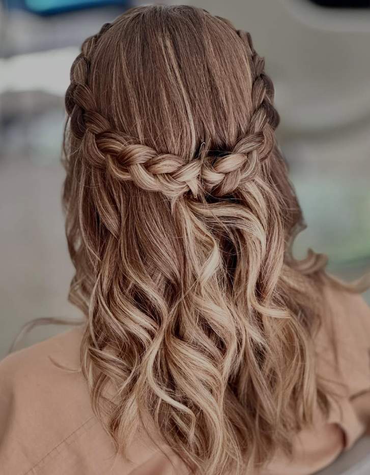 Semirecogido con trenza